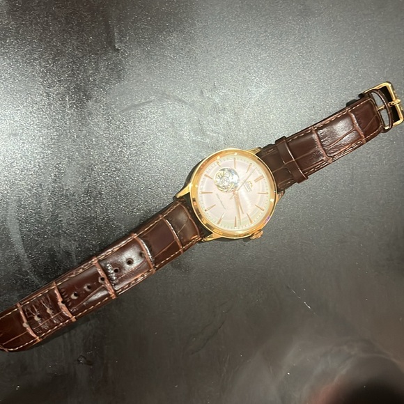 Orient Bambino Open Heart gold & brown. Like new - Picture 3 of 5